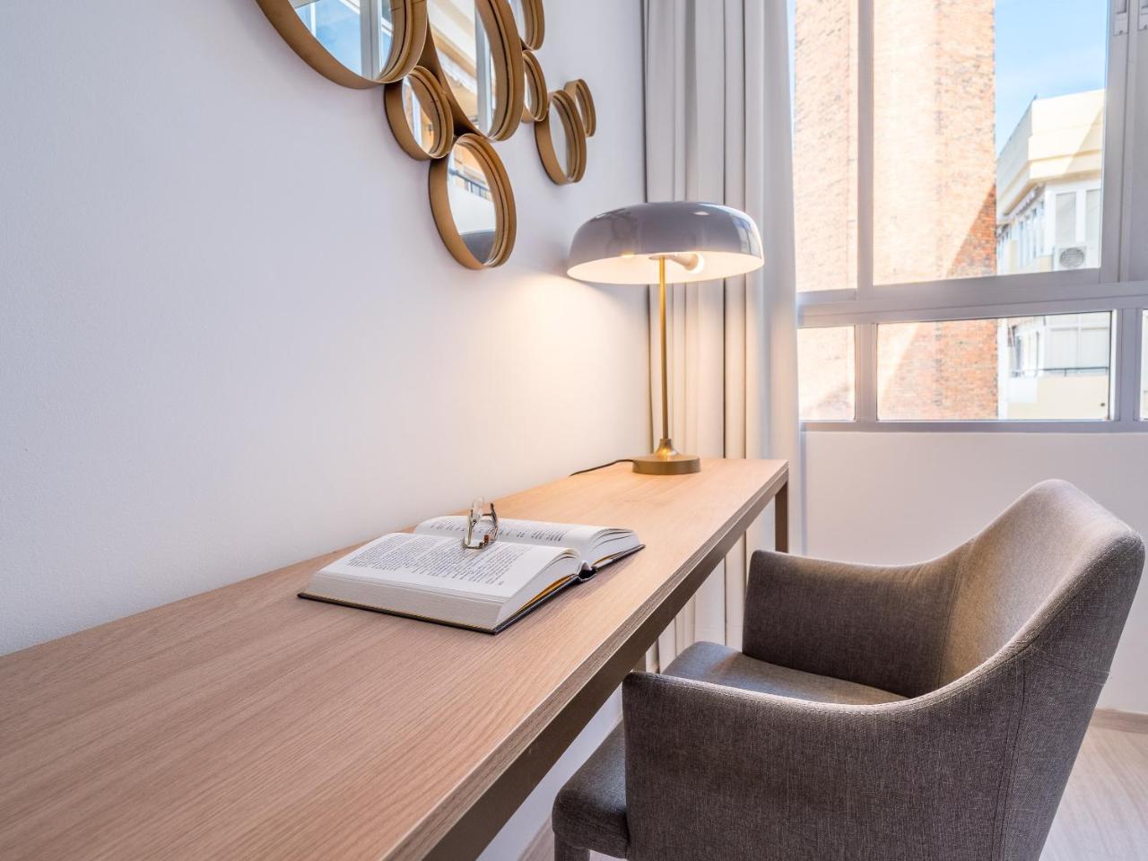 Malagueta Sea View - Premium Apartment Malaga Luaran gambar