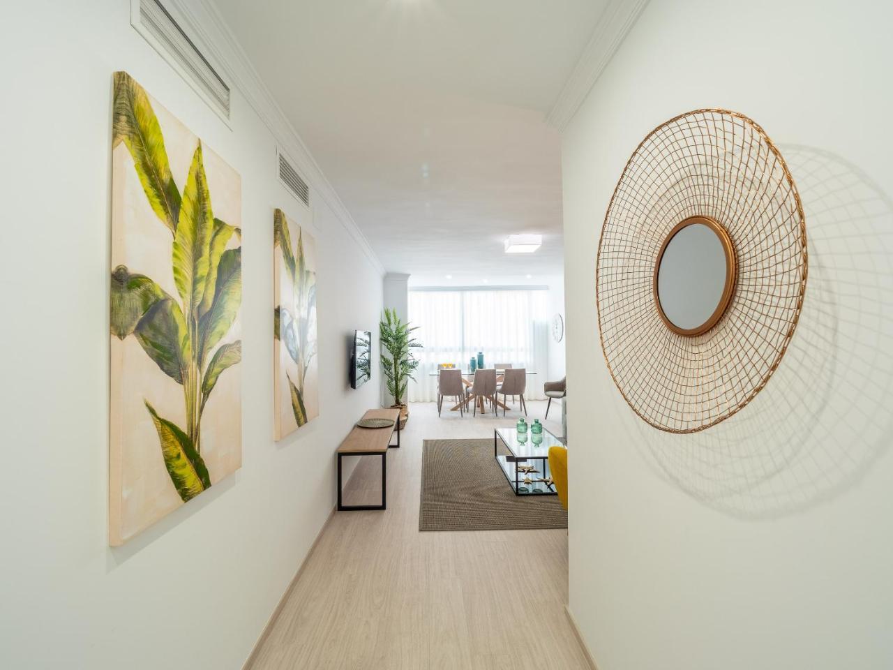 Malagueta Sea View - Premium Apartment Malaga Luaran gambar
