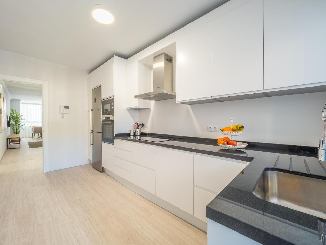 Malagueta Sea View - Premium Apartment Malaga Luaran gambar